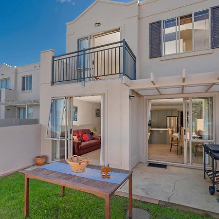 Tairua Waterfront Retreat - Tairua Apartment ภายนอก รูปภาพ